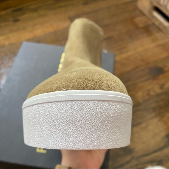 Rebecca Minkoff Women’s Stella Suede Fringe Sneakers NIB - Picture 6 of 9